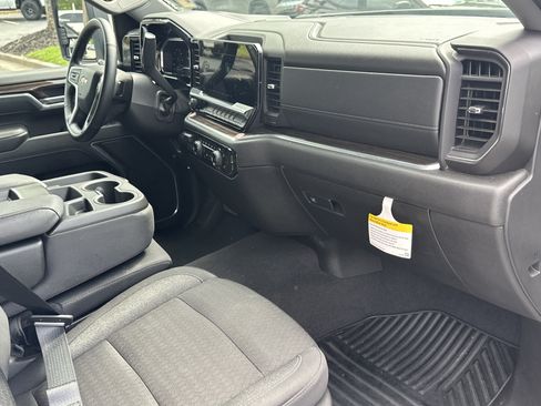 Certified 2025 Chevrolet Silverado 2500 LT w/ Convenience Package AWD/4WD image 14