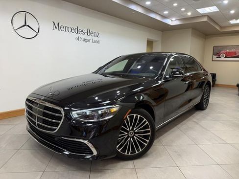 Used 2025 Mercedes-Benz S 580 4MATIC Sedan image 1