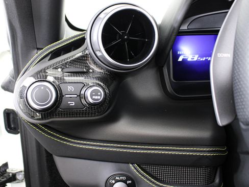 Used 2022 Ferrari F8 Tributo RWD image 43