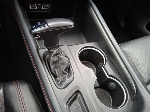 Used 2024 Dodge Durango GT image 16