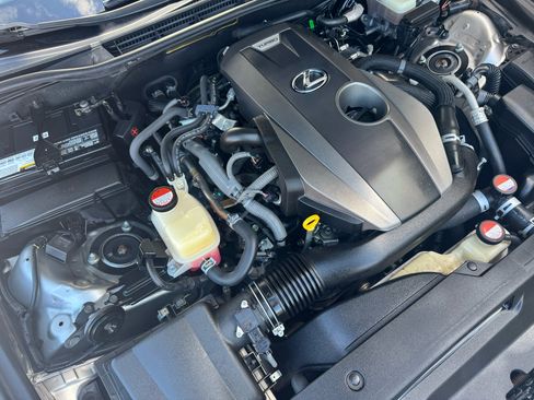 Used 2016 Lexus IS 200t image 34