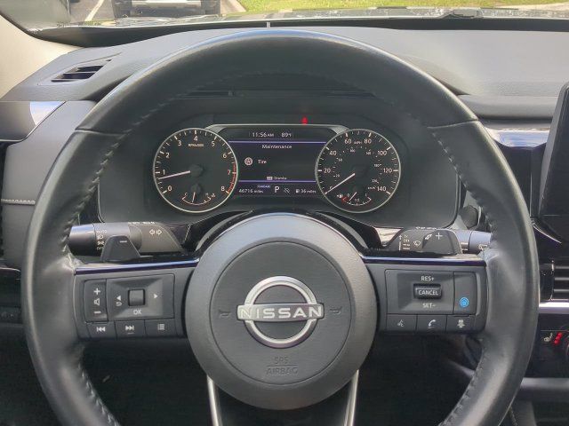 Used 2022 Nissan Pathfinder SV FWD image 31