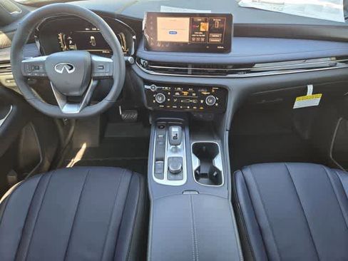 New 2026 INFINITI QX60 Sport image 10