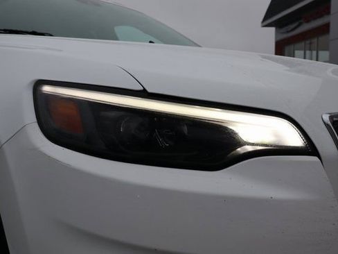 Used 2021 Jeep Cherokee Latitude Lux image 4