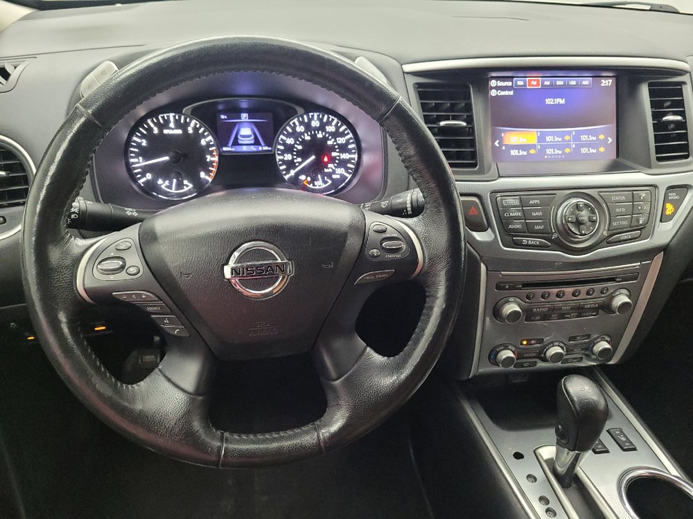 Used 2019 Nissan Pathfinder SL FWD image 22