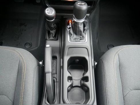 Used 2024 Jeep Wrangler Sport S image 22