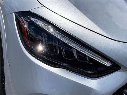 Used 2025 Mercedes-Benz GLA 250 image 27