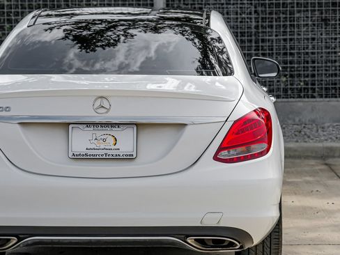 Used 2018 Mercedes-Benz C 300 Sedan w/ Multimedia Package image 48