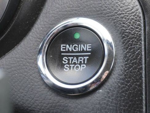 Used 2018 Ford Fusion Titanium image 24