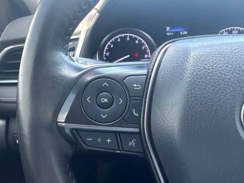 Used 2023 Toyota Camry SE FWD image 8