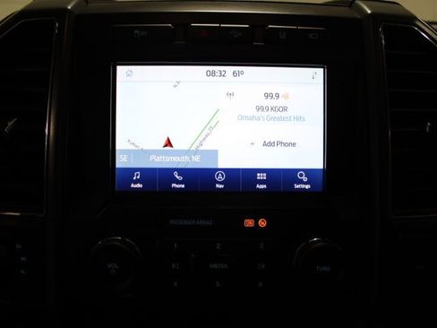 Used 2021 Ford F250 XLT w/ XLT Premium Package image 4