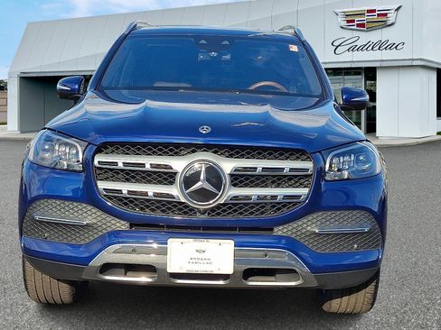 Used 2022 Mercedes-Benz GLS 450 4MATIC image 2