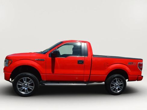 Used 2014 Ford F150 STX w/ Equipment Group 201A Mid AWD/4WD image 5