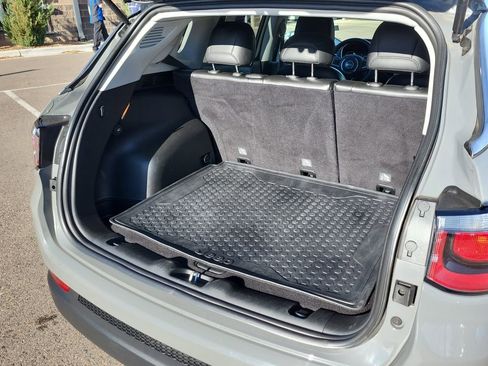 Used 2019 Jeep Compass Limited image 28