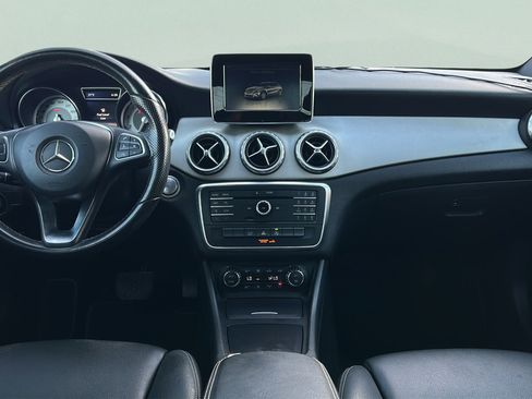 Used 2016 Mercedes-Benz GLA 250 image 17