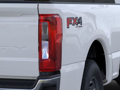 New 2025 Ford F250 XL w/ XL Driver Assist Package image 22