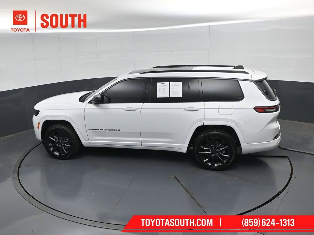 Used 2026 Jeep Grand Cherokee L Limited AWD/4WD image 56