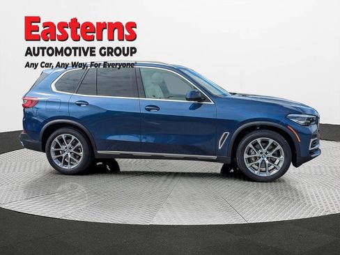Used 2022 BMW X5 xDrive40i AWD/4WD image 4