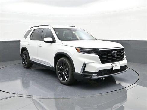 New 2025 Honda Pilot Touring image 20