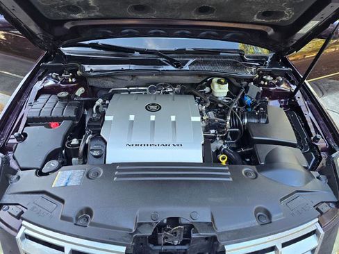 Used 2008 Cadillac DTS Luxury II image 9