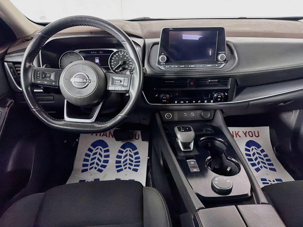 Used 2023 Nissan Rogue S AWD/4WD image 21