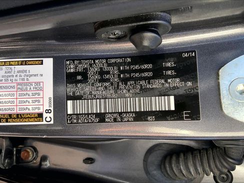 Used 2014 Toyota 4Runner Limited image 31