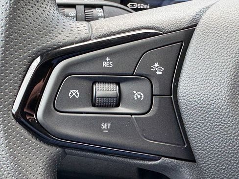 New 2027 Chevrolet Bolt LT FWD image 19
