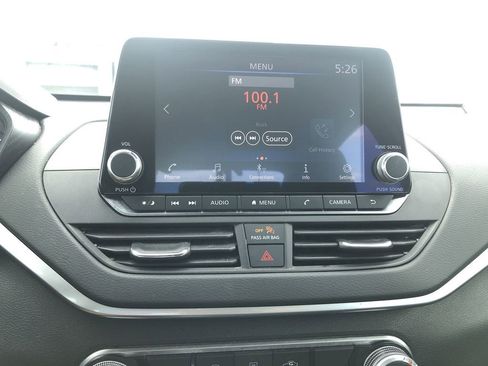 Used 2022 Nissan Altima 2.5 SV FWD image 27