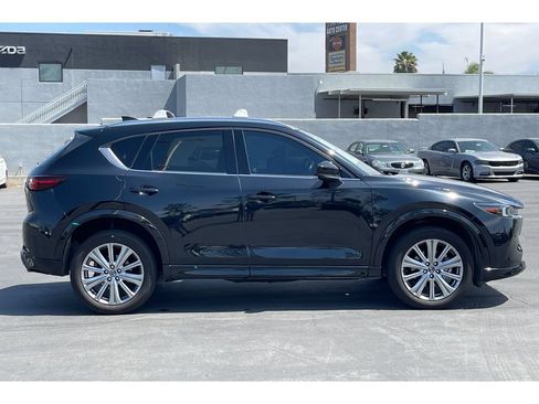 Used 2022 MAZDA CX-5 Signature AWD/4WD image 8