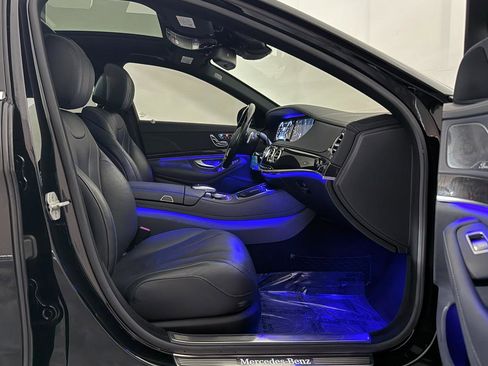 Used 2015 Mercedes-Benz S 550 4MATIC Sedan image 26