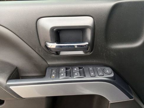 Used 2018 Chevrolet Silverado 3500 LT w/ LT Convenience Package AWD/4WD image 4