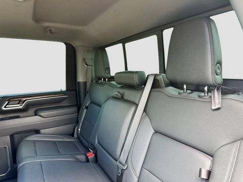 Used 2025 GMC Sierra 2500 SLT w/ Texas SLT Premium Package AWD/4WD image 24