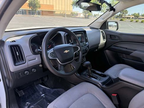 Used 2018 Chevrolet Colorado W/T w/ WT Convenience Package image 15