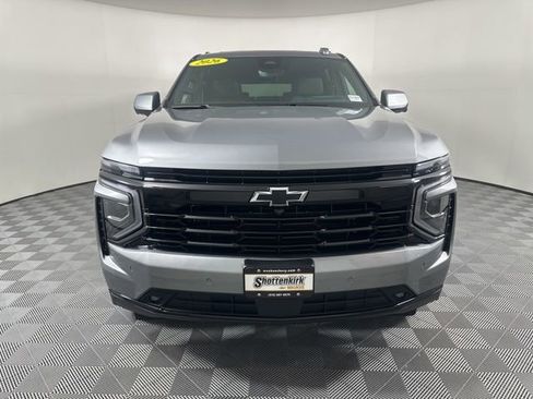 New 2026 Chevrolet Suburban RST image 6