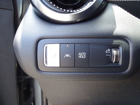 Certified 2024 Chevrolet Blazer EV LT AWD/4WD image 19