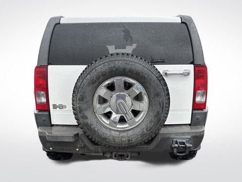 Used 2008 HUMMER H3 Luxury image 4