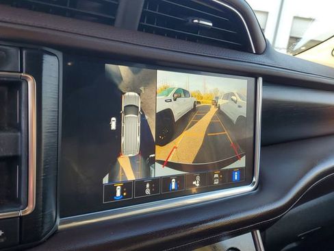 Used 2022 GMC Yukon Denali image 21