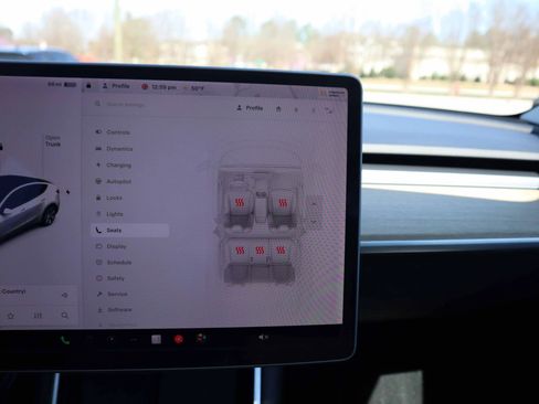Used 2020 Tesla Model Y Long Range image 20