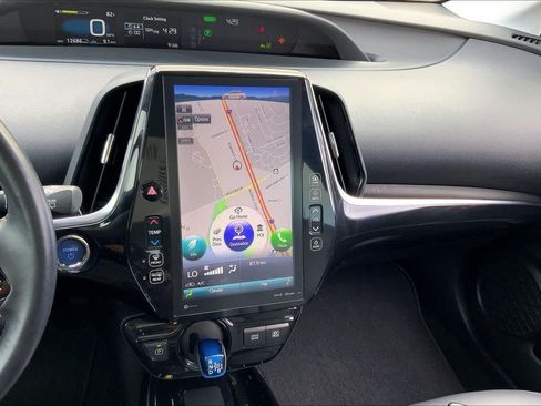 Used 2019 Toyota Prius Limited FWD image 34