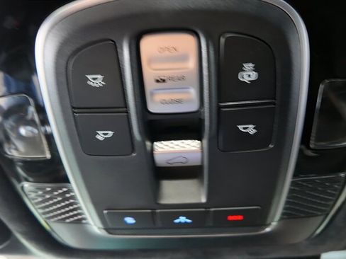 Used 2022 Hyundai Palisade Calligraphy image 19