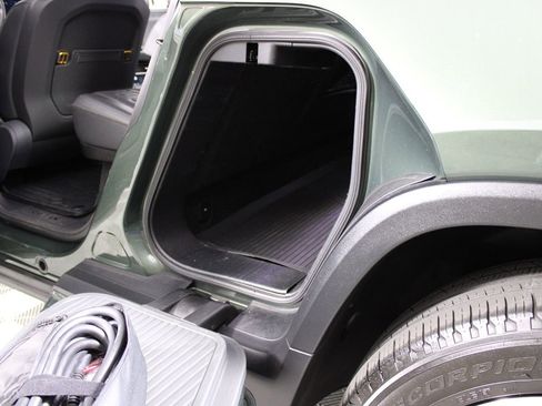 Used 2022 Rivian R1T Adventure AWD/4WD image 48