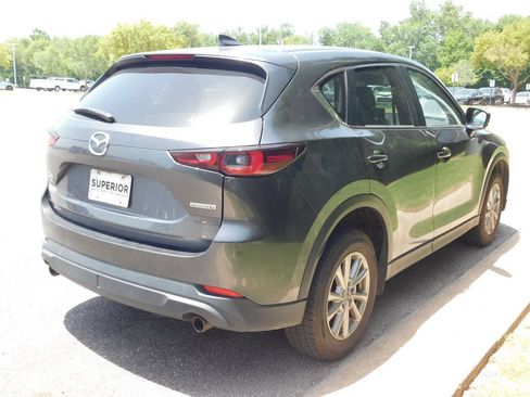 Used 2023 MAZDA CX-5 AWD 2.5 S w/ Select Package image 4