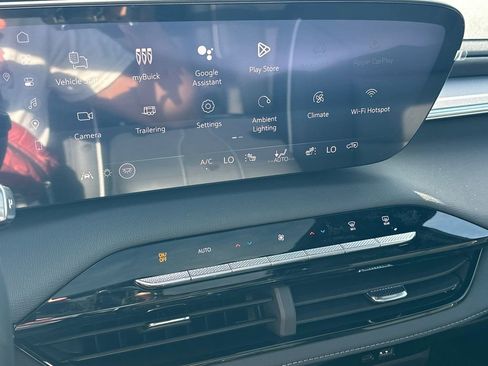 New 2026 Buick Enclave Sport Touring w/ Power Package FWD image 28