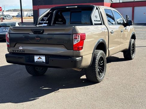 Used 2021 Nissan Titan PRO-4X w/ Pro-4x Convenience Package image 7