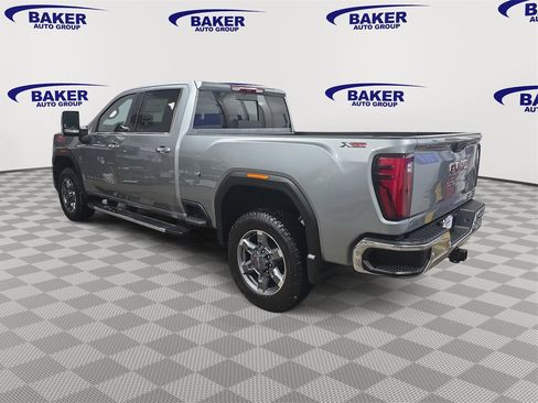 New 2026 GMC Sierra 2500 SLT w/ SLT Premium Package image 7