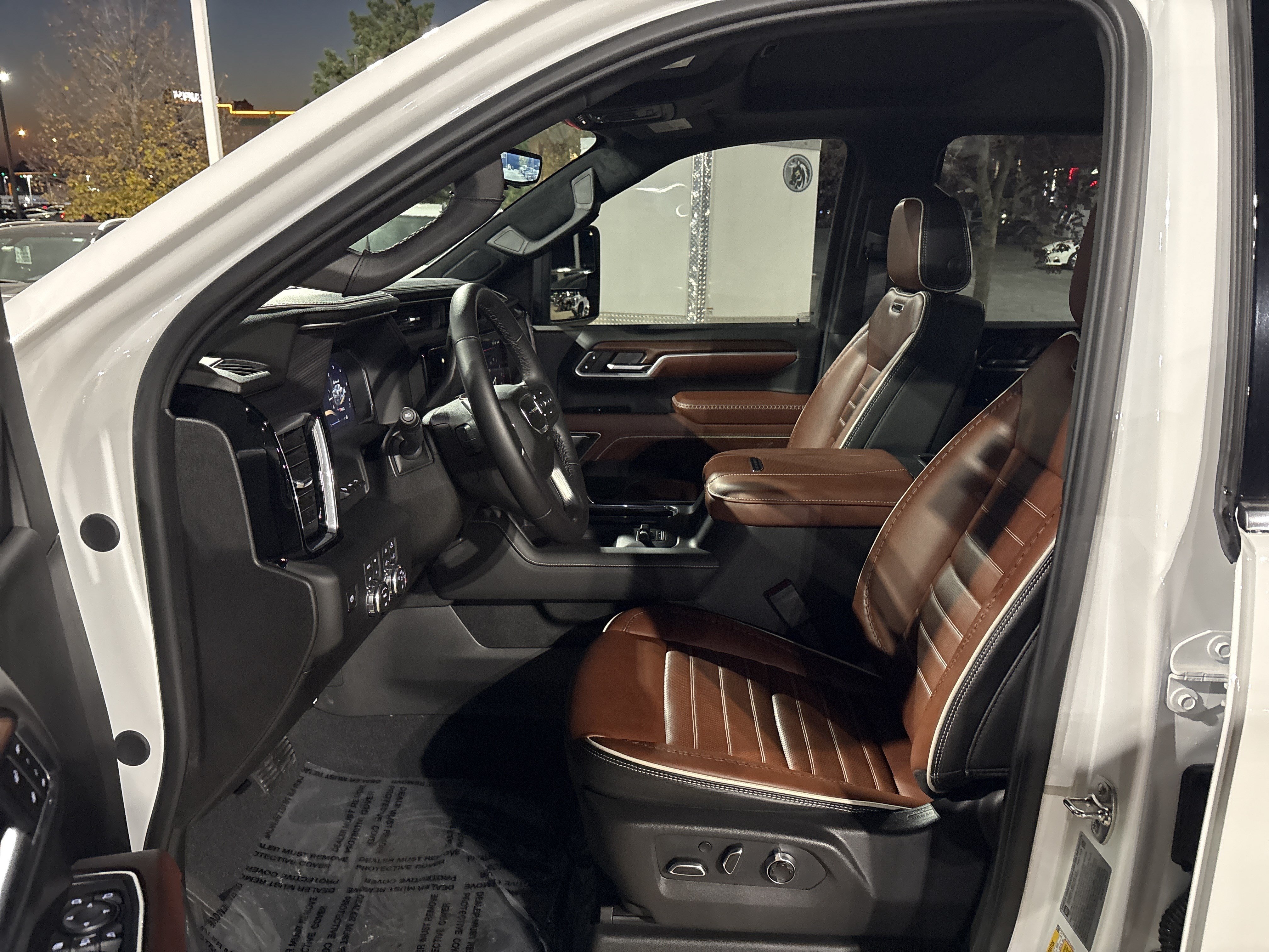 Used 2026 GMC Sierra 2500 Denali Ultimate AWD/4WD image 12