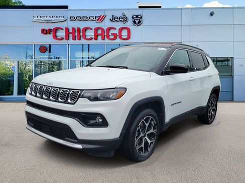 Certified 2025 Jeep Compass Limited AWD/4WD image 2