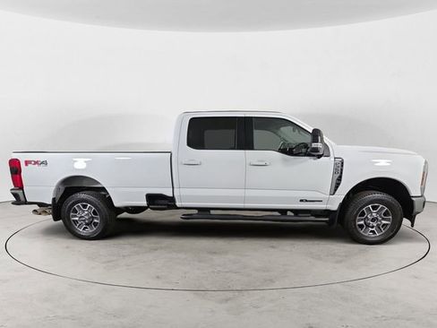 Certified 2025 Ford F350 Lariat w/ FX4 Off-Road Package image 6