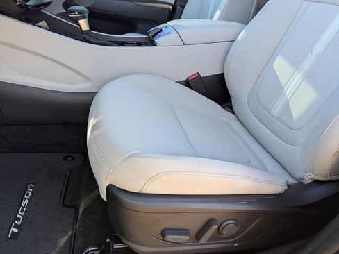 New 2026 Hyundai Tucson SEL image 10