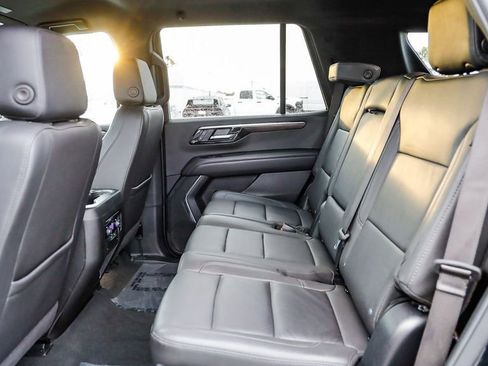 Used 2025 Chevrolet Tahoe Z71 AWD/4WD image 22